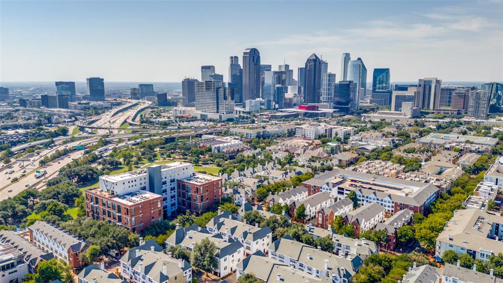 588 Condos - Residential Lease