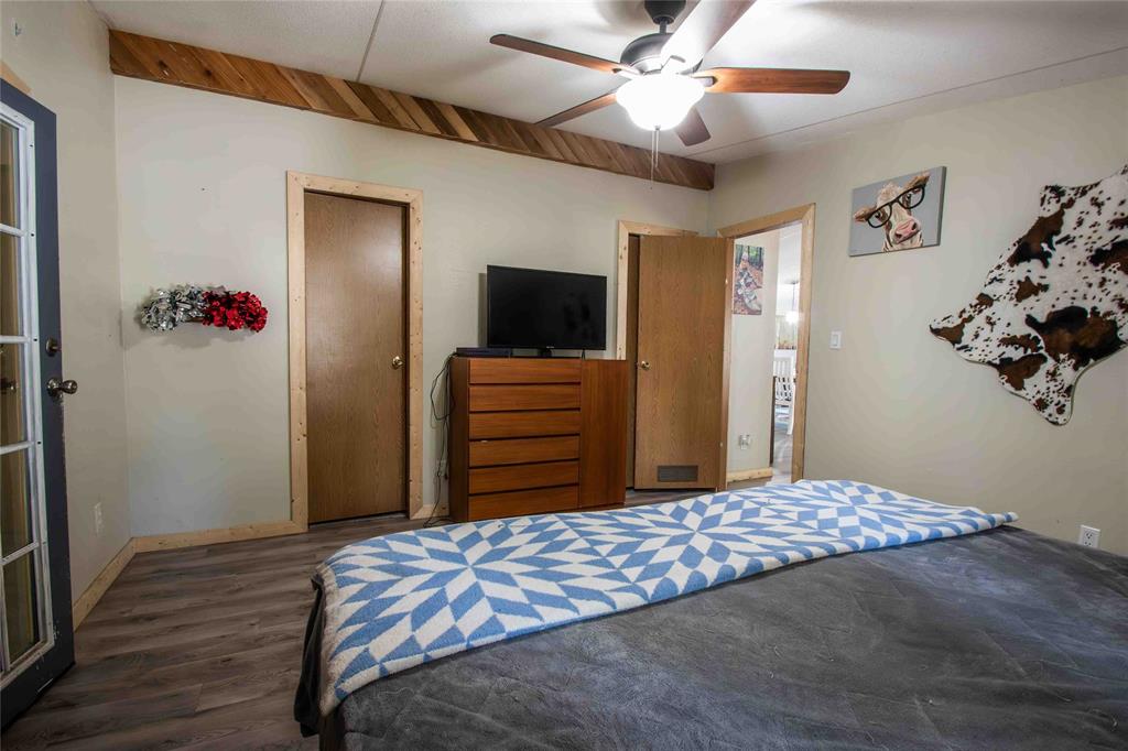 Hickory Hills III - Residential