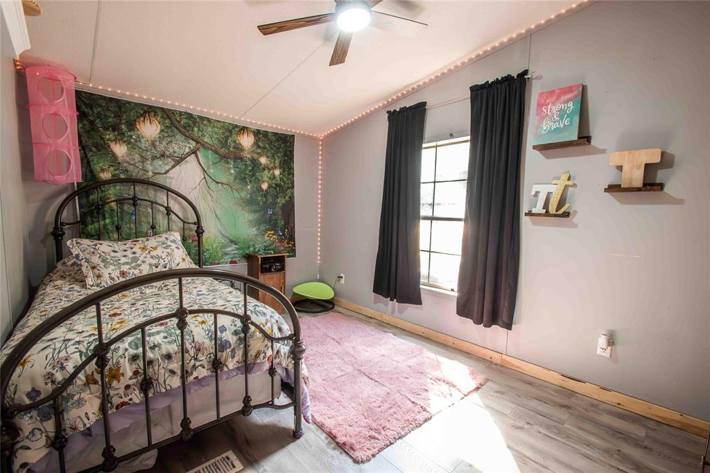 Hickory Hills III - Residential