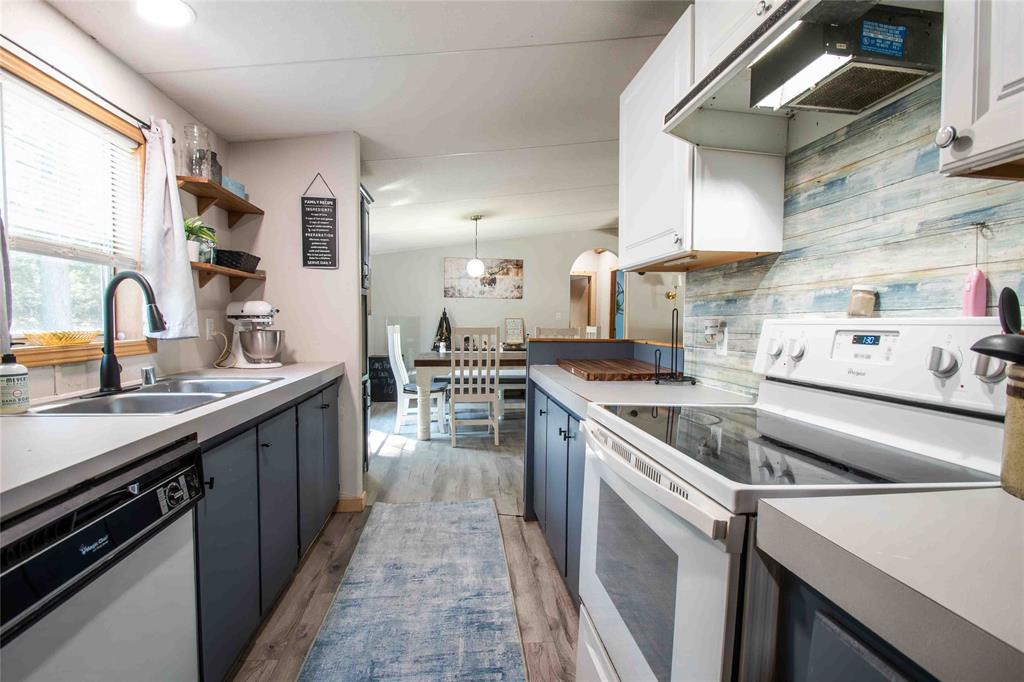 Hickory Hills III - Residential