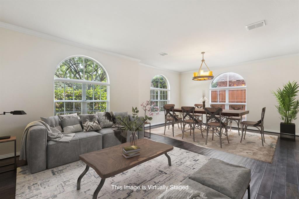 1300 Charleston Drive