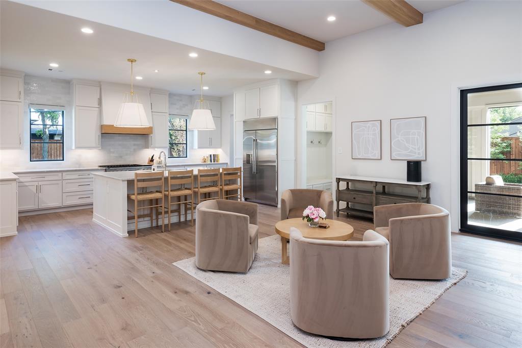 MARSH LANE 2 - Residential