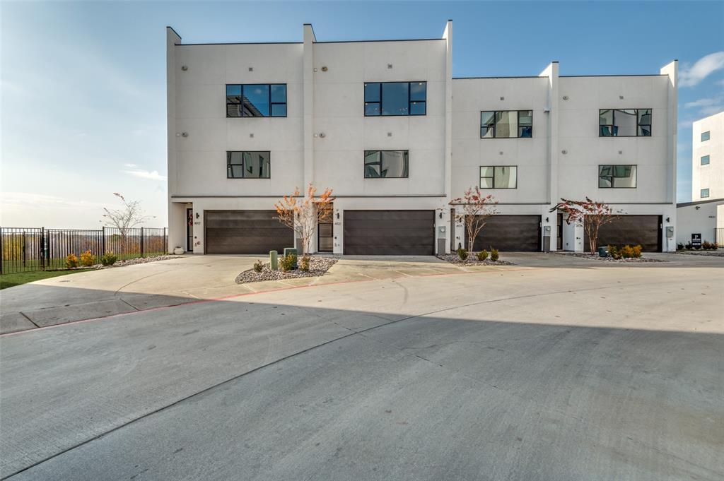4921 Blaynes View