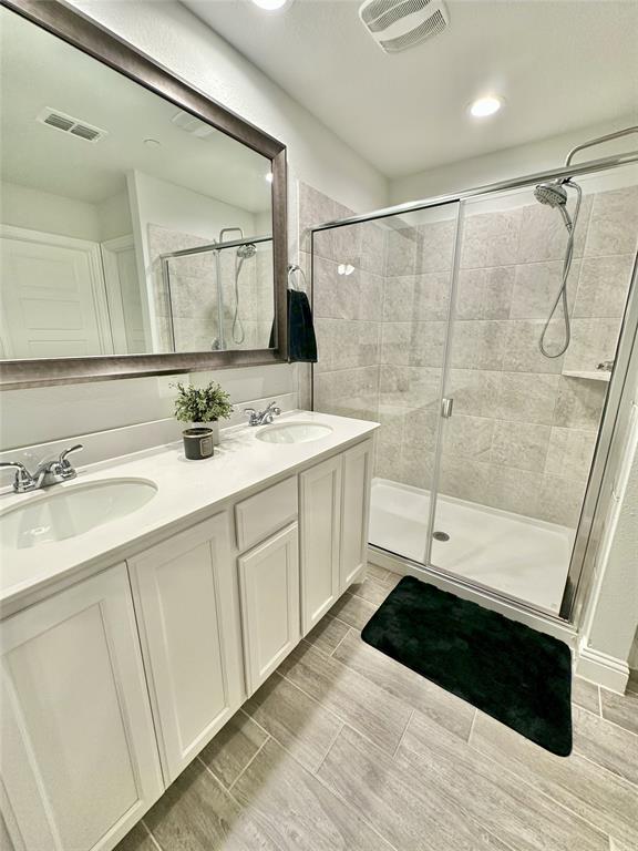 Bursey Road Twnhms - Residential