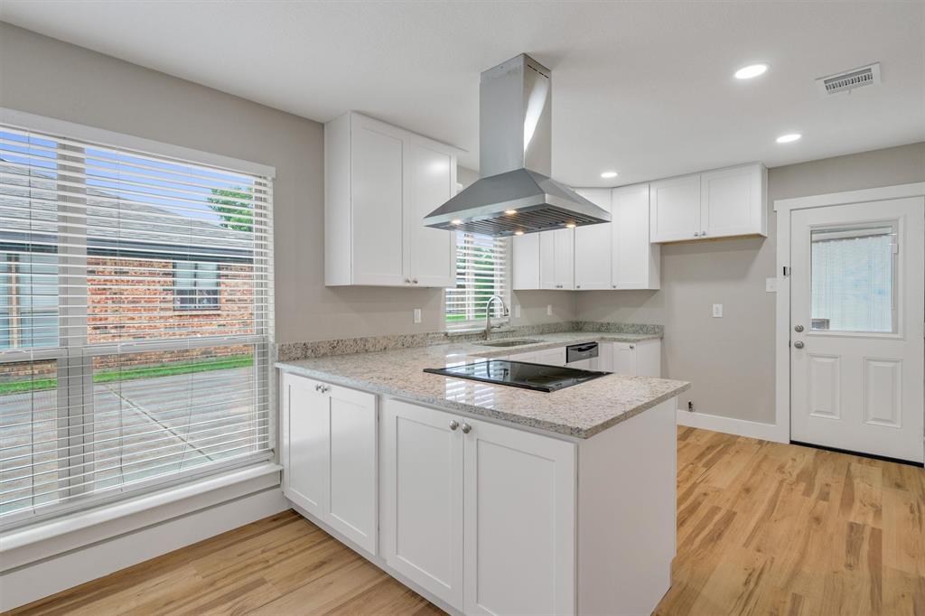 Holiday West Add - Residential