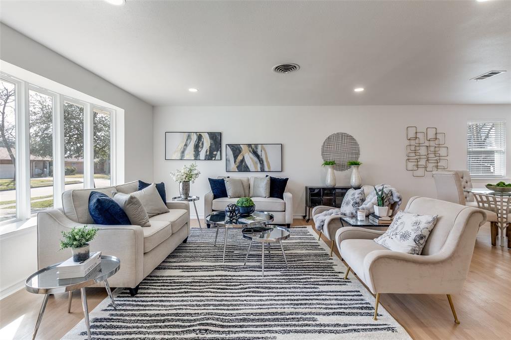 8453 Sweetwater Drive