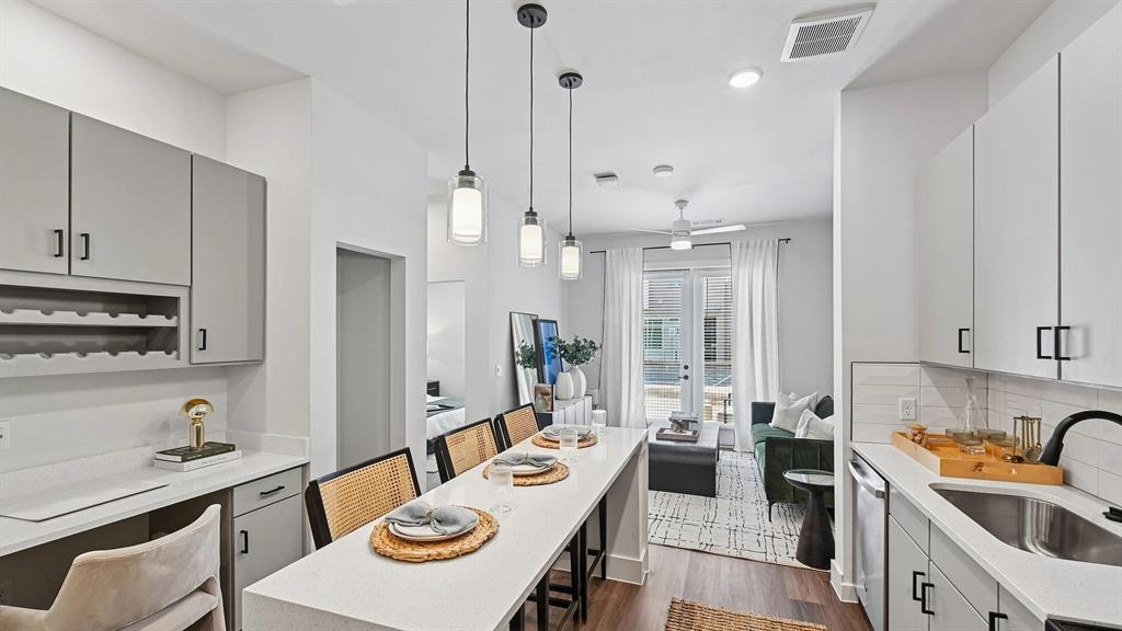 Caroline Eastside - Residential Lease