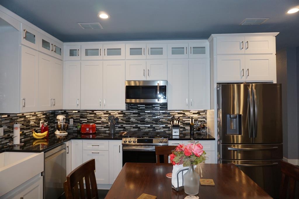 cross roads - Residential