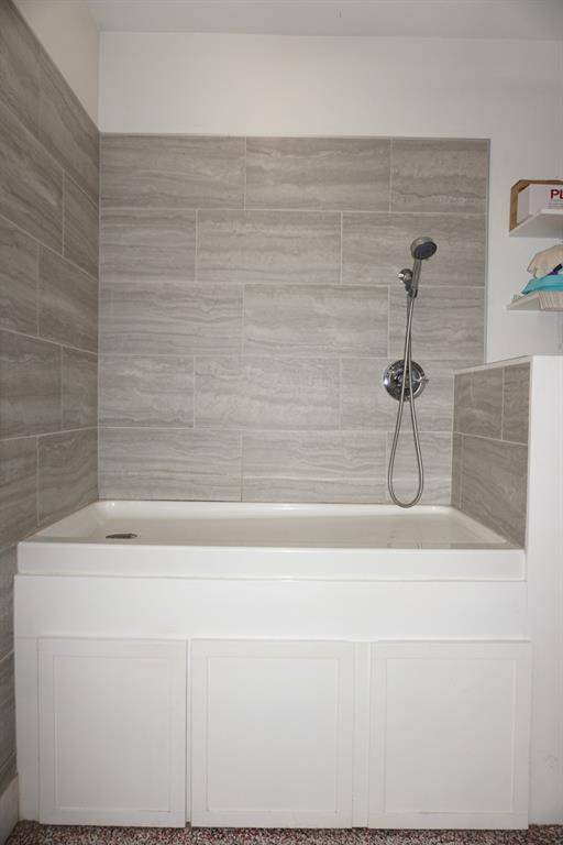 cross roads - Residential