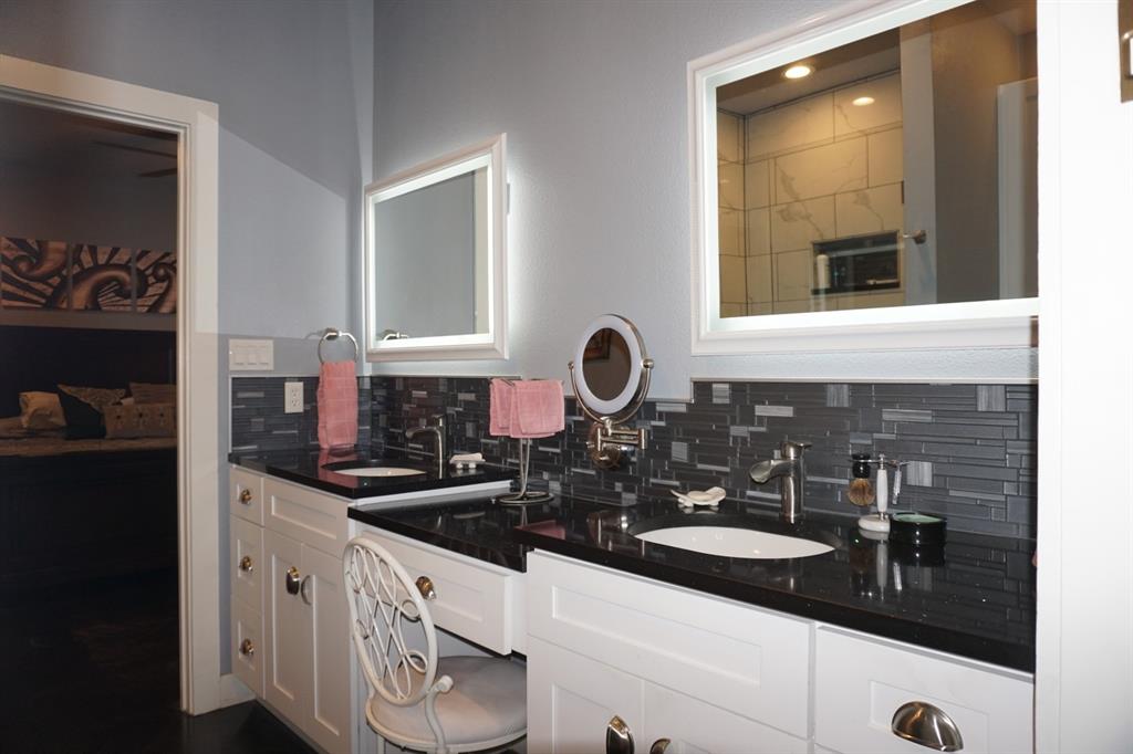 cross roads - Residential