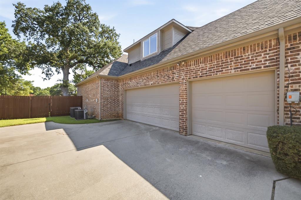 710 Knott Court