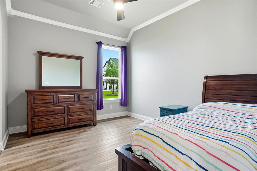 Bella Flora Ph 9 - Residential