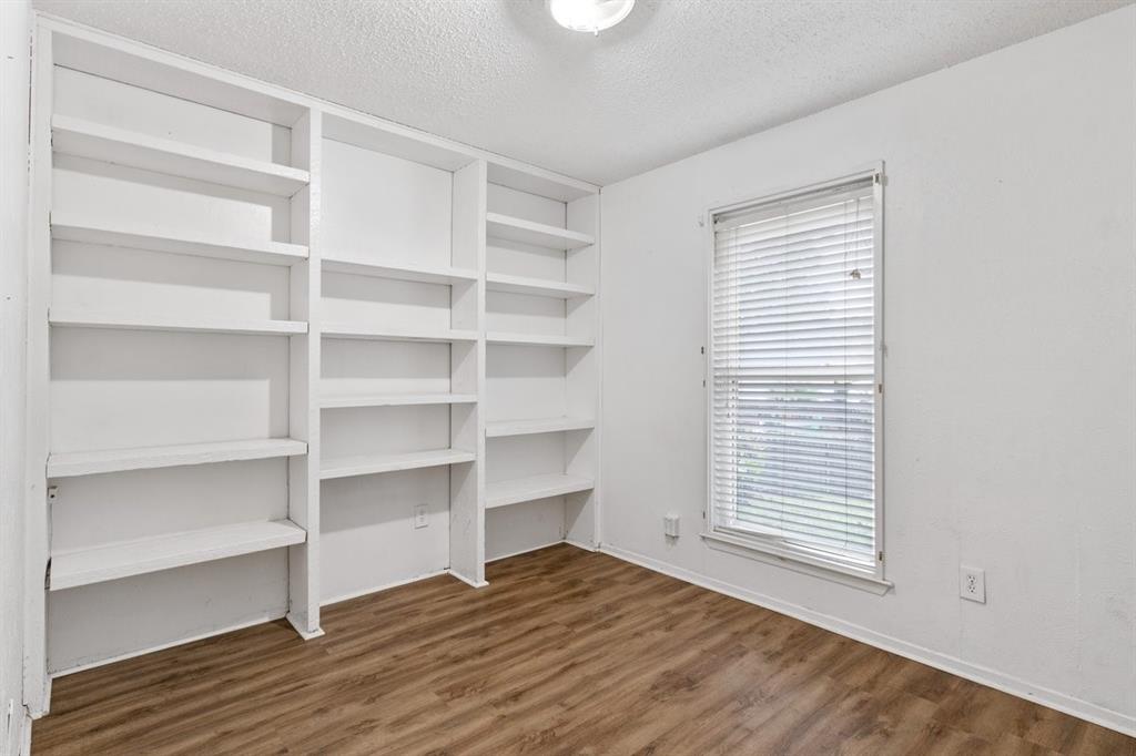 Oak Forest Add - Residential Lease