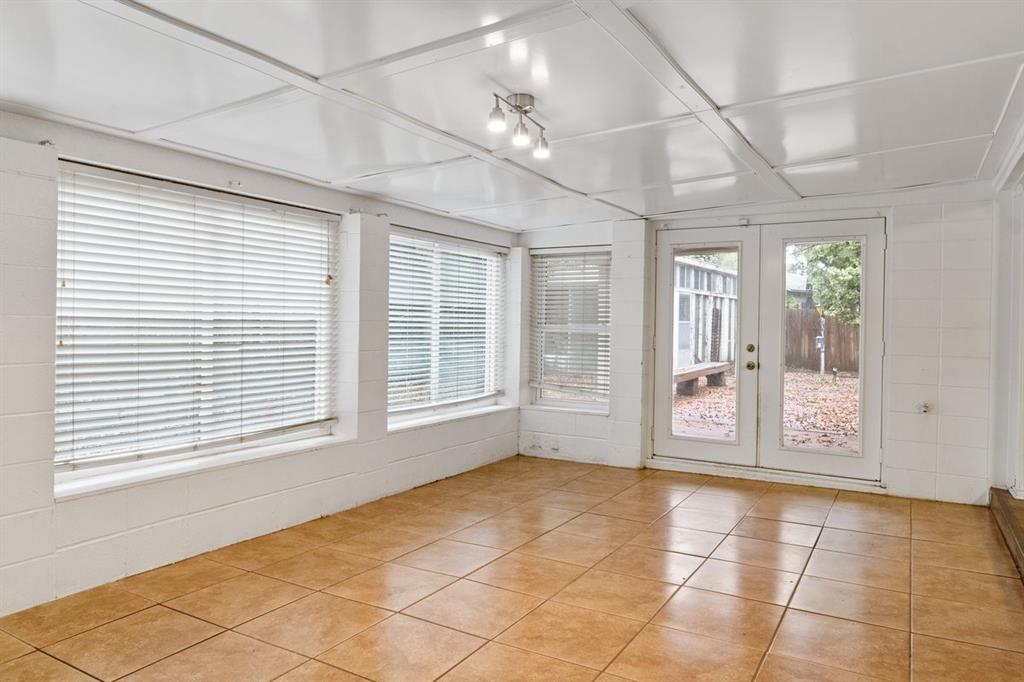 Oak Forest Add - Residential Lease