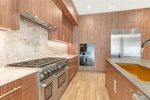 Tiny photo for 5948 KING WILLIAM Drive, Plano, TX 75093 (MLS # 21085951)