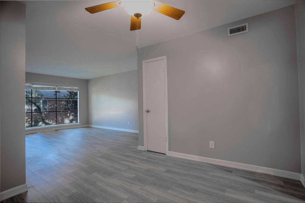 Tanglewood Townhomes Condominiums - Residential