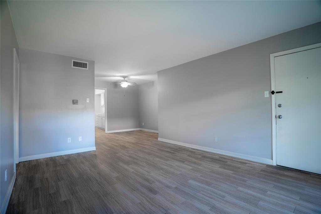 Tanglewood Townhomes Condominiums - Residential