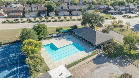 Tiny photo for 607 Trailwood Court, Garland, TX 75043 (MLS # 21072804)