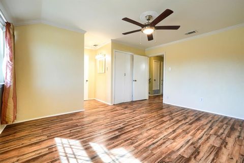 Tiny photo for 607 Trailwood Court, Garland, TX 75043 (MLS # 21072804)