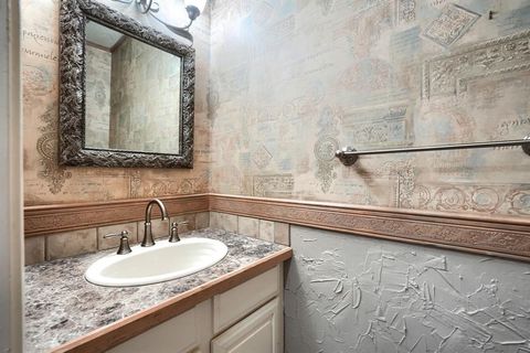 Tiny photo for 607 Trailwood Court, Garland, TX 75043 (MLS # 21072804)