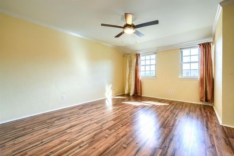 Tiny photo for 607 Trailwood Court, Garland, TX 75043 (MLS # 21072804)