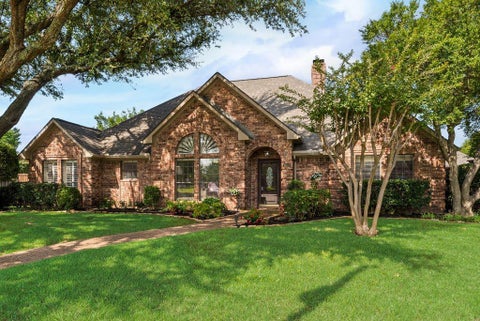 Photo of 1229 Edgewood Lane, Allen, TX 75013 (MLS # 21300208)