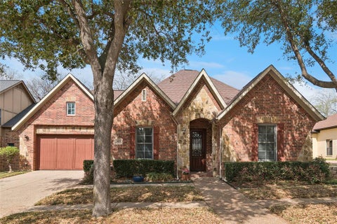 Photo of 6411 Tuscany Park Drive, Arlington, TX 76016 (MLS # 21313794)