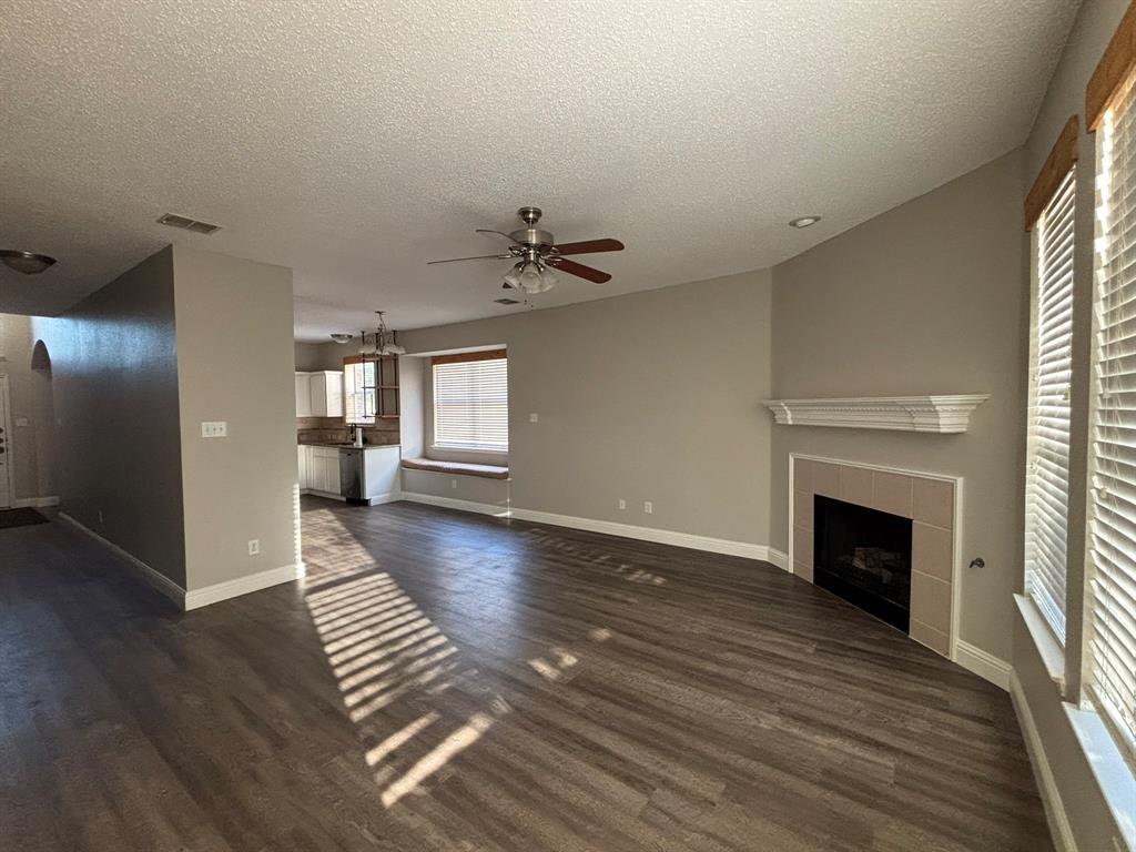 207 Trailwood Drive