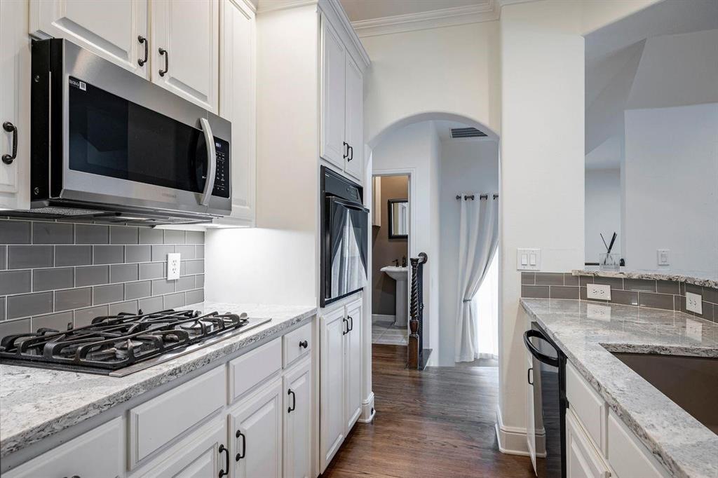 Towne Lake - Residential Lease