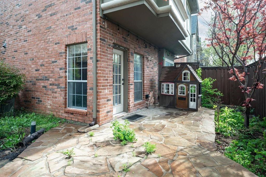 Towne Lake - Residential Lease