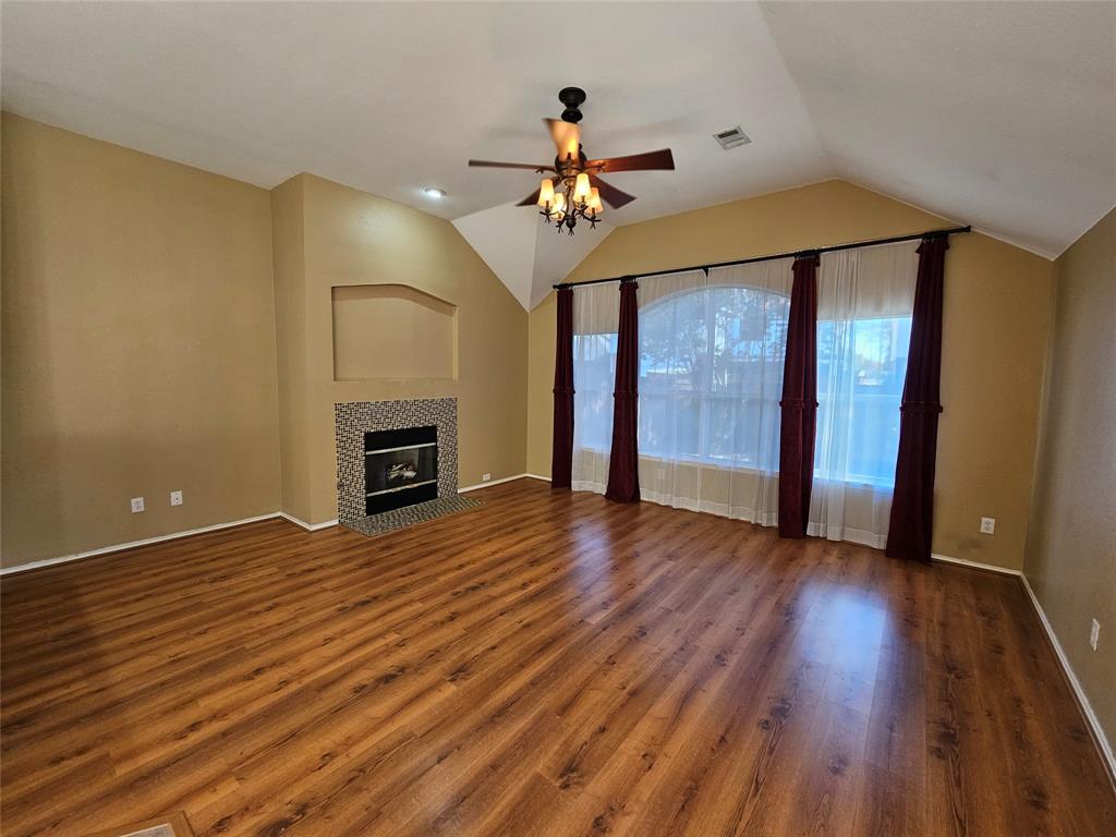 Legend Crest Ph I - Residential Lease