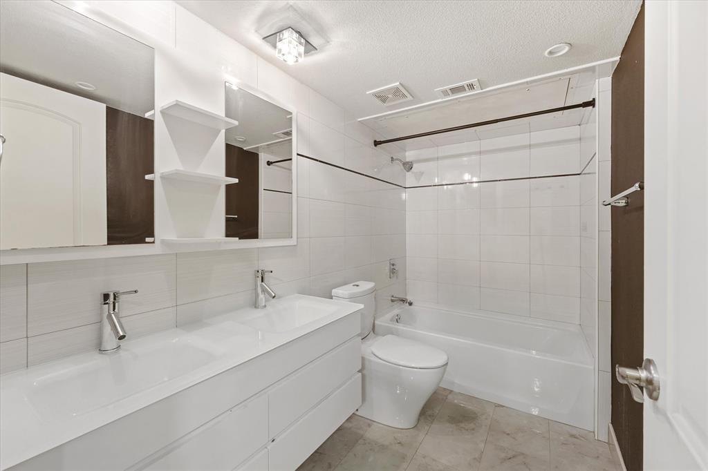 Fair Oaks Twnhms Ph 01 - Residential