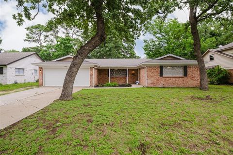 3605 Falcon Drive Forest Hill TX 76119