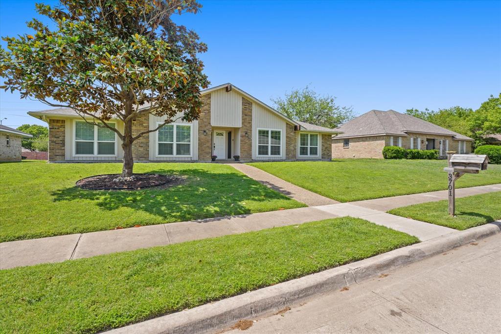 3701 Knob Hill Drive