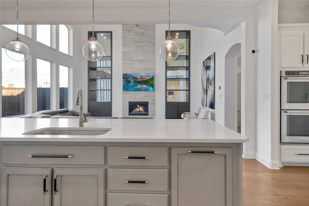 Lexington Ph Seven - Residential