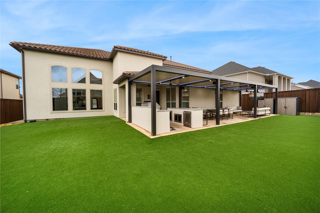 Lexington Ph Seven - Residential