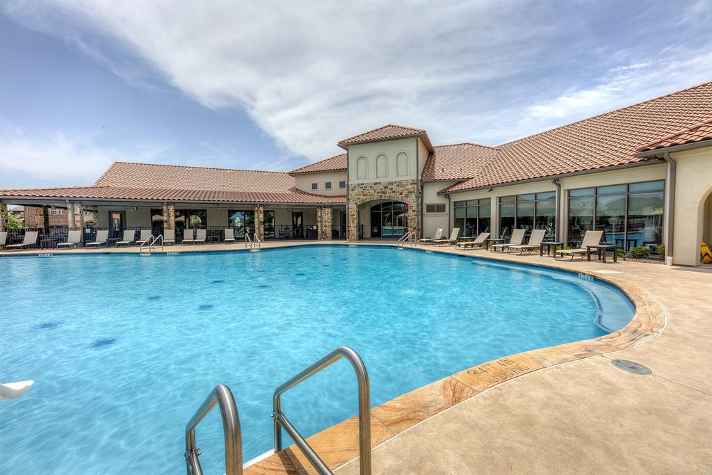 Lexington Ph Seven - Residential