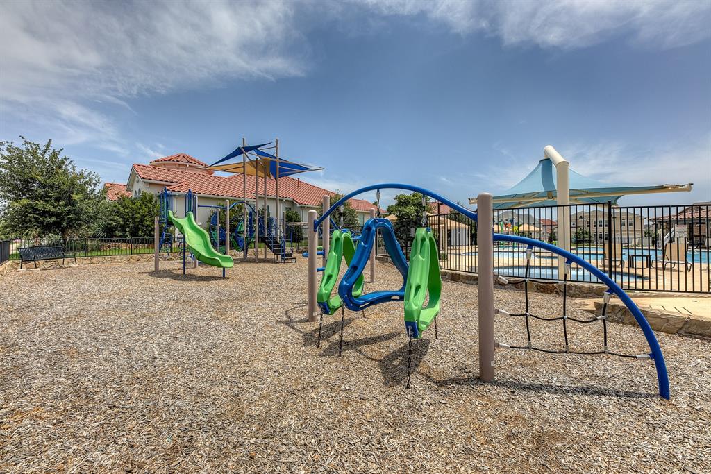 Lexington Ph Seven - Residential