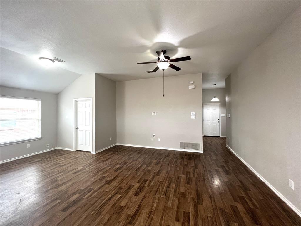 9748 Sparrow Hawk Lane