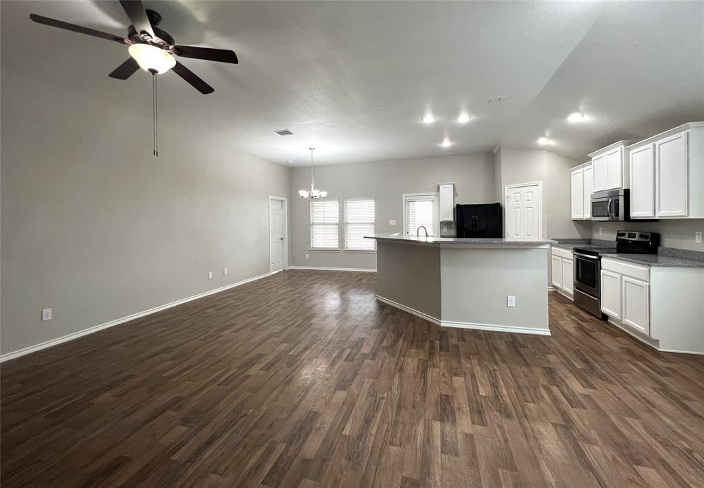 9748 Sparrow Hawk Lane