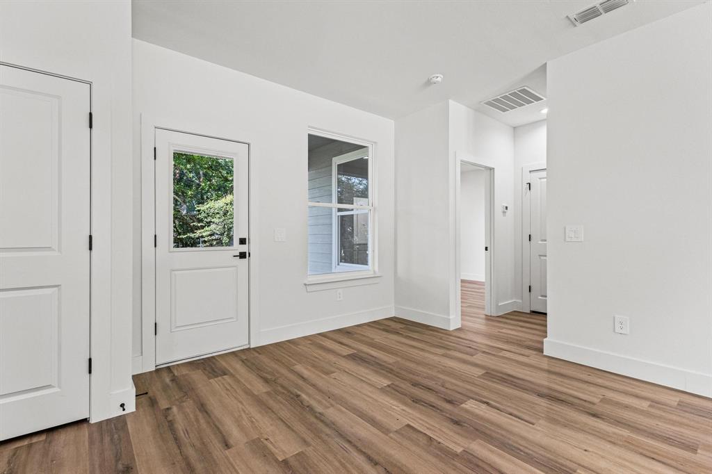 GRANDVIEW - Residential