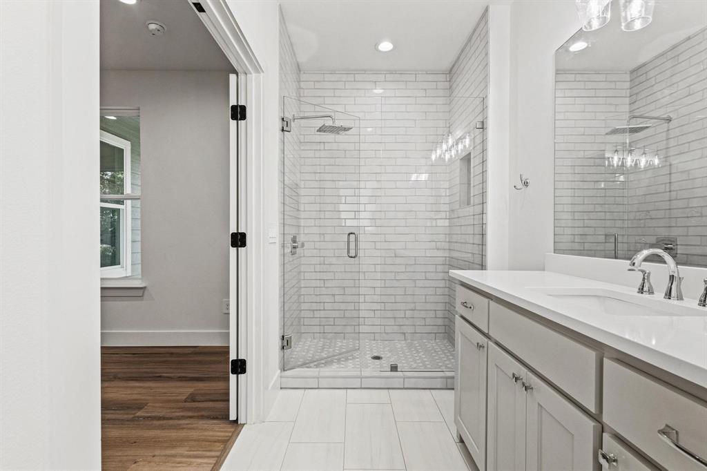 GRANDVIEW - Residential