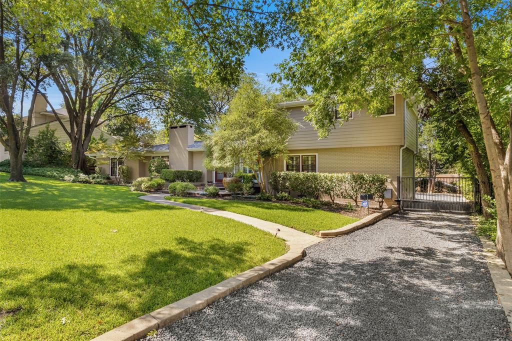 1099 Waterford Drive
