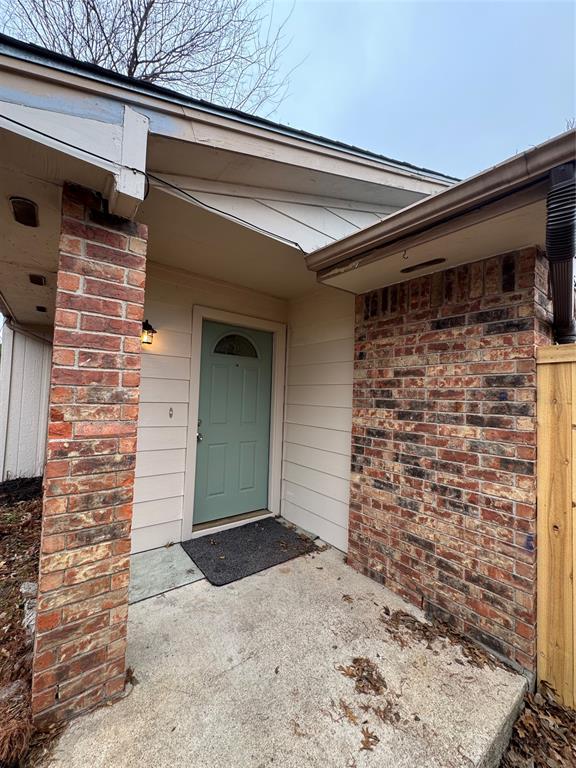 1321 Red River Point