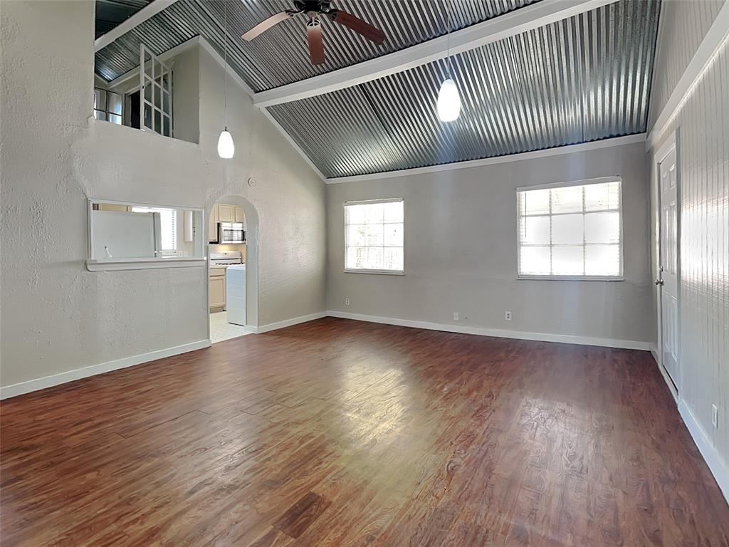 Ross Ave Annex 01 - Residential Lease