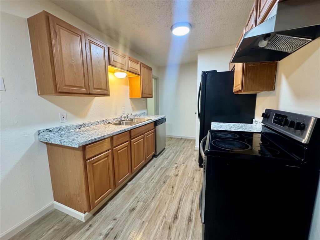 O T Sanger - Residential Lease