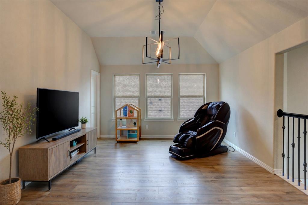 Castle Hills - Ph - Residential