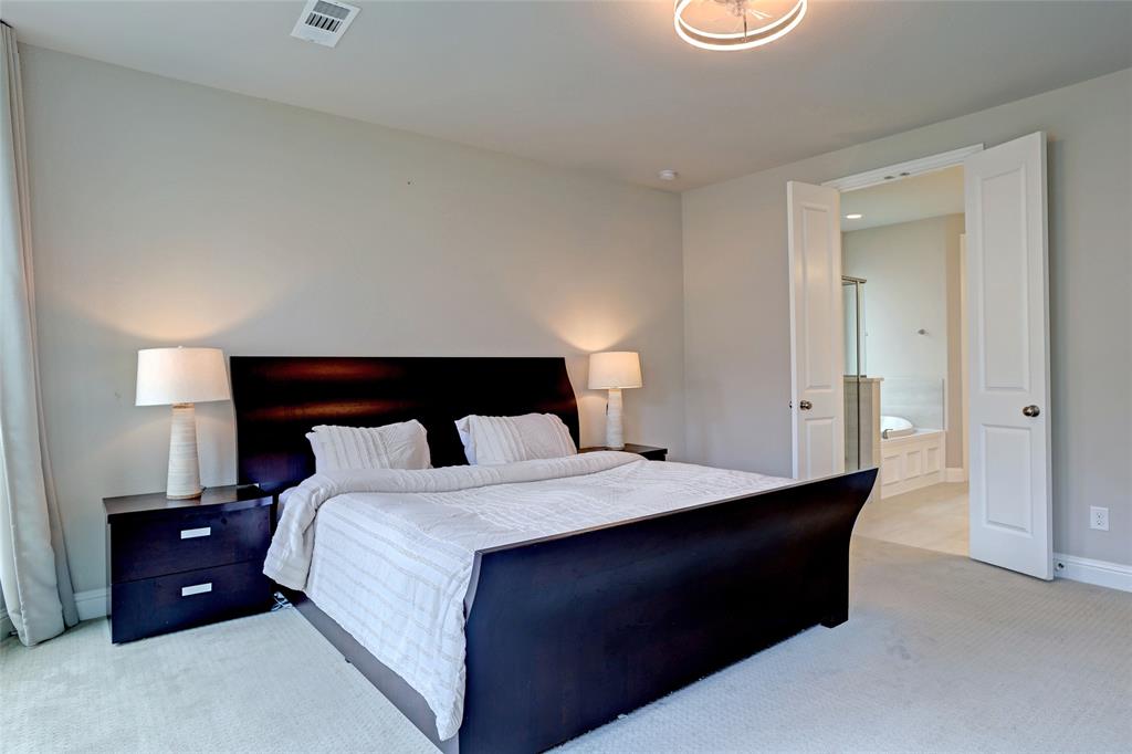 Castle Hills - Ph - Residential