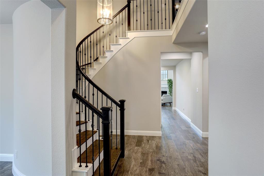 Castle Hills - Ph - Residential