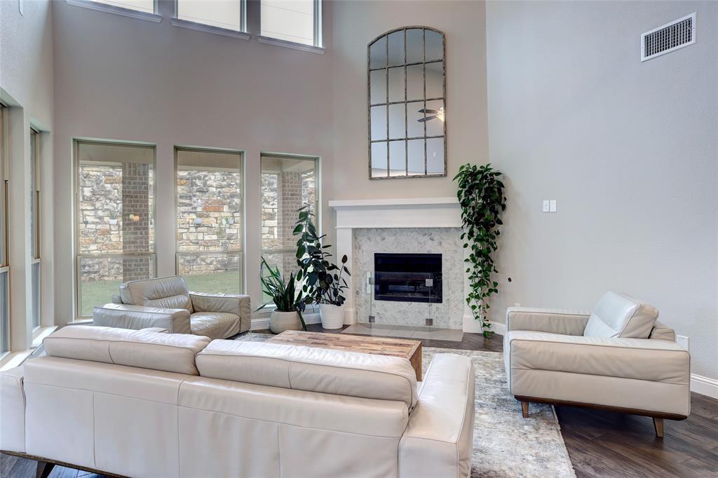 Castle Hills - Ph - Residential